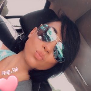 Meet your Posher, Joanna